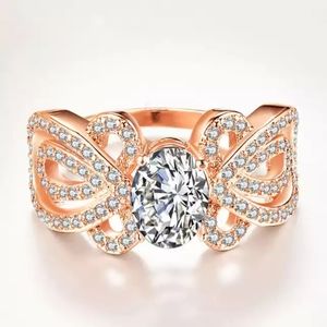 Elegant Rose Gold Ring With AAA Zircon Stones